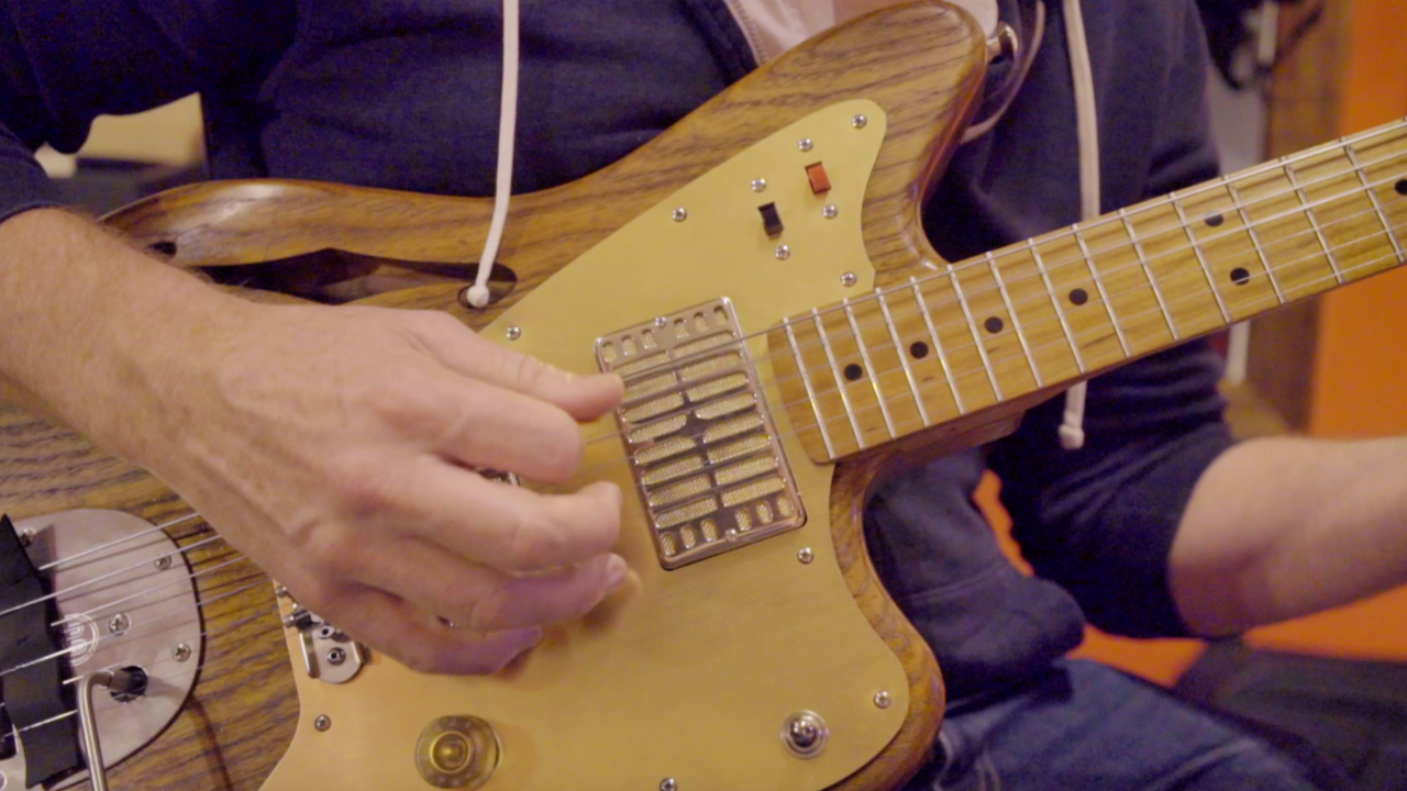 Video thumbnail for The swiss army knife of guitars